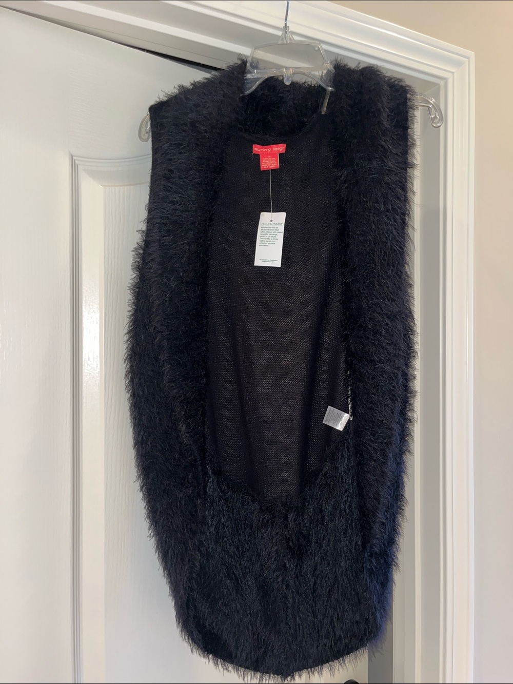 Faux fur vest size S longer on backside